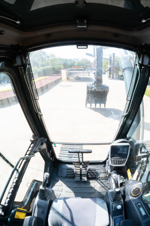 Нови Верижен багер HYUNDAI HX375L: снимка 14 Нови Верижен багер HYUNDAI HX375L: снимка 14