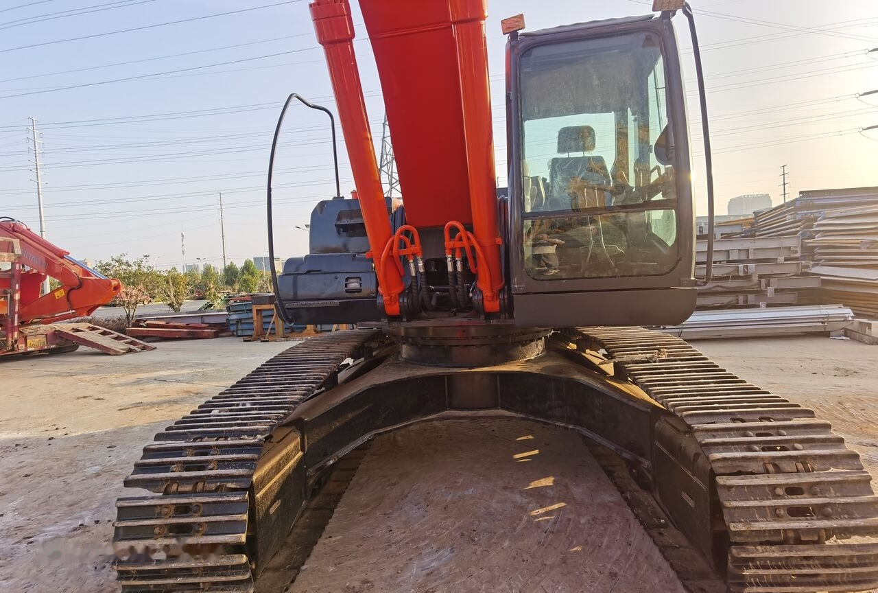 Hitachi ZX350 - Верижен багер: снимка 5 Hitachi ZX350 - Верижен багер: снимка 5