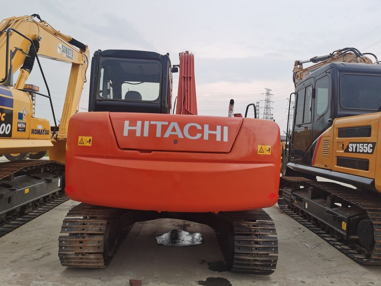 Hitachi ZX70 - Мини багер: снимка 2 Hitachi ZX70 - Мини багер: снимка 2