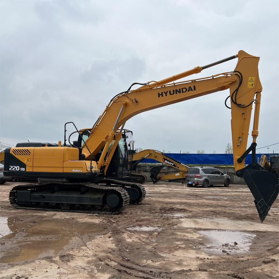 Hyundai R220-9S - Верижен багер: снимка 5 Hyundai R220-9S - Верижен багер: снимка 5