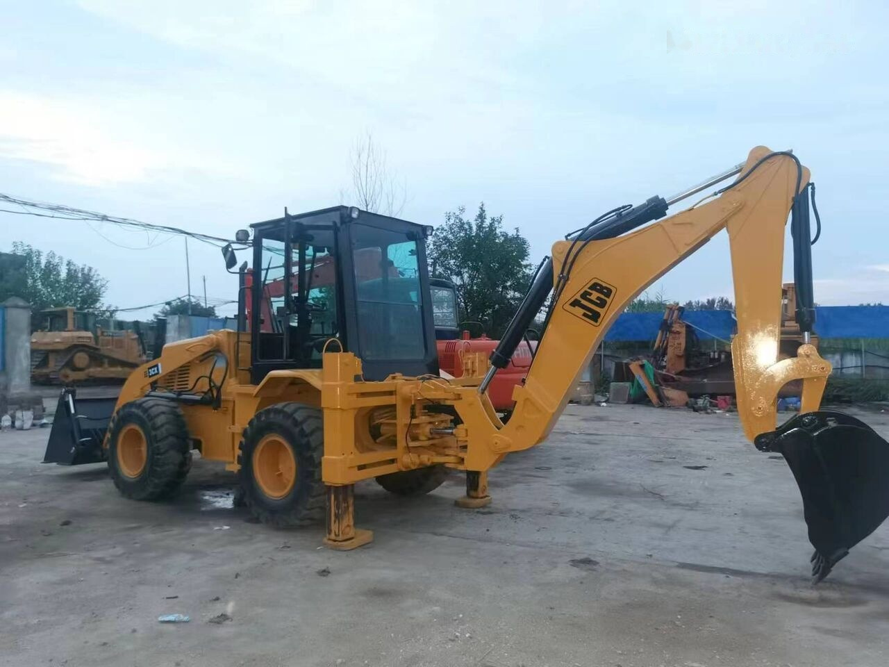 Багер-товарач JCB 3CX: снимка 6