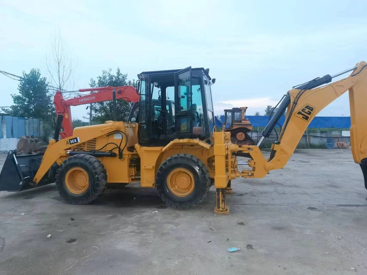 JCB 3CX - Багер-товарач: снимка 3 JCB 3CX - Багер-товарач: снимка 3