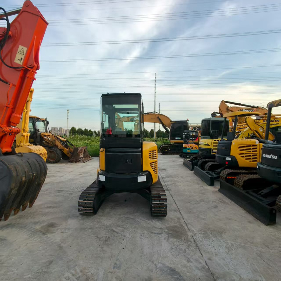 KOMATSU PC35 - Мини багер: снимка 5 KOMATSU PC35 - Мини багер: снимка 5