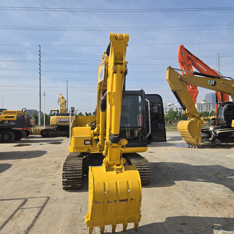 KOMATSU PC70-8 - Мини багер: снимка 2 KOMATSU PC70-8 - Мини багер: снимка 2