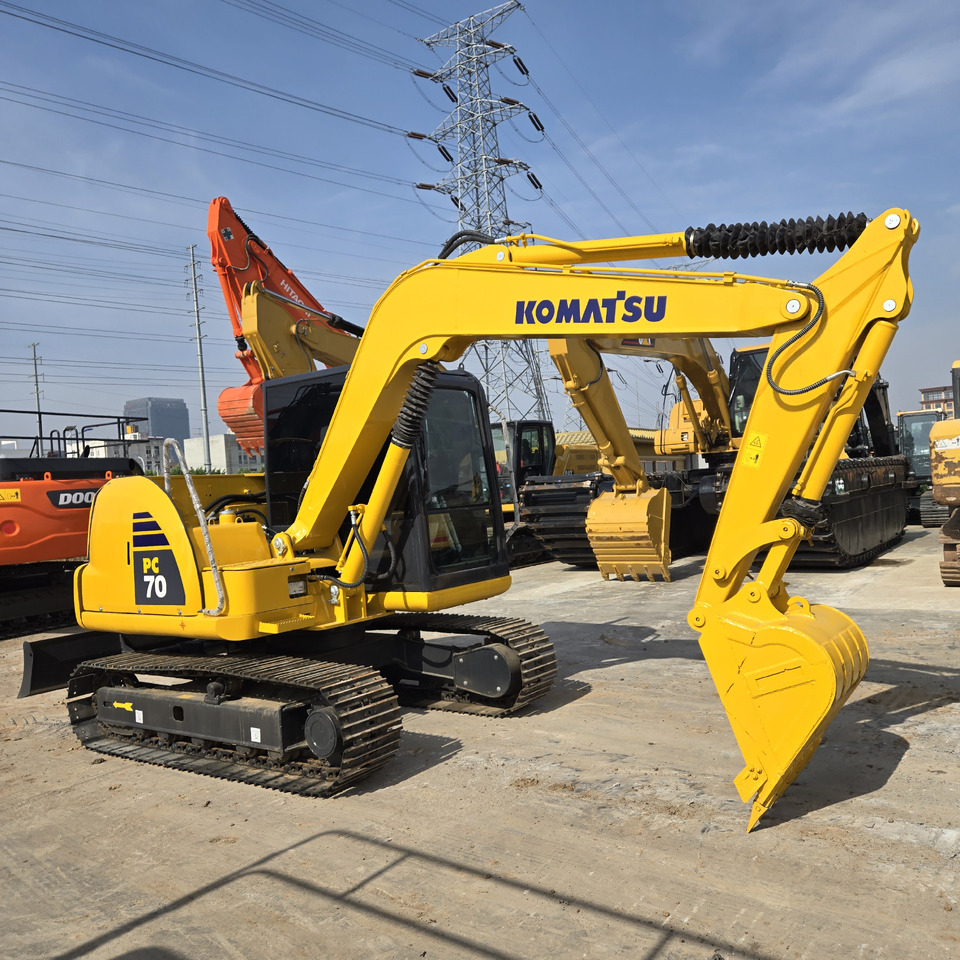 KOMATSU PC70-8 - Мини багер: снимка 3 KOMATSU PC70-8 - Мини багер: снимка 3