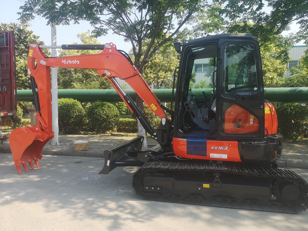 KUBOTA KX163-5 - Мини багер: снимка 4 KUBOTA KX163-5 - Мини багер: снимка 4