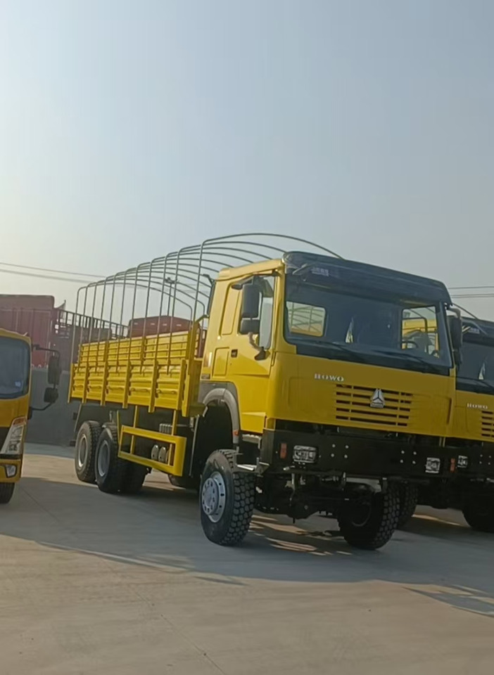 SINOTRUK HOWO - Камион: снимка 1 SINOTRUK HOWO - Камион: снимка 1