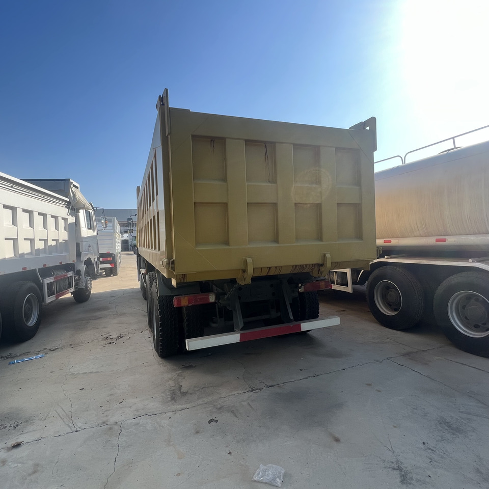 SINOTRUK HOWO - Камион: снимка 4 SINOTRUK HOWO - Камион: снимка 4