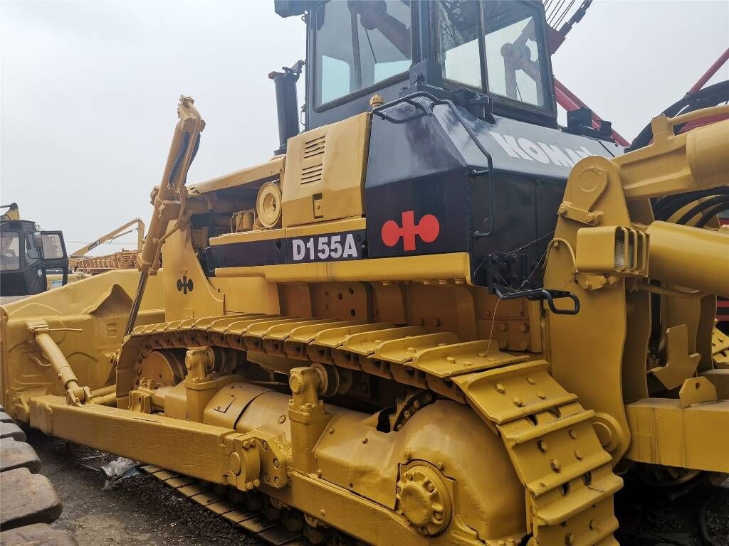 Komatsu D155A-2 - Булдозер: снимка 2 Komatsu D155A-2 - Булдозер: снимка 2