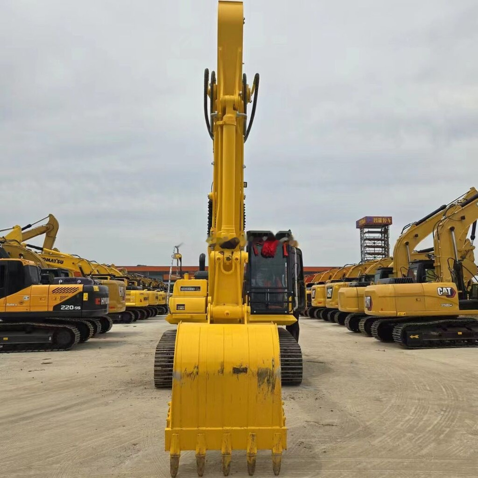 Лизинг на Komatsu PC200-8 Komatsu PC200-8: снимка 6