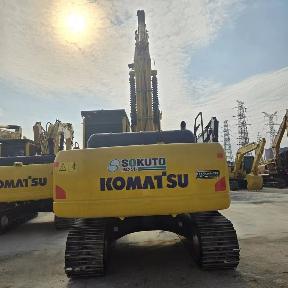 Komatsu PC200-8 - Верижен багер: снимка 5 Komatsu PC200-8 - Верижен багер: снимка 5