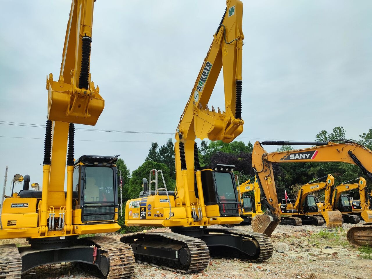 Komatsu PC240 - Верижен багер: снимка 5 Komatsu PC240 - Верижен багер: снимка 5