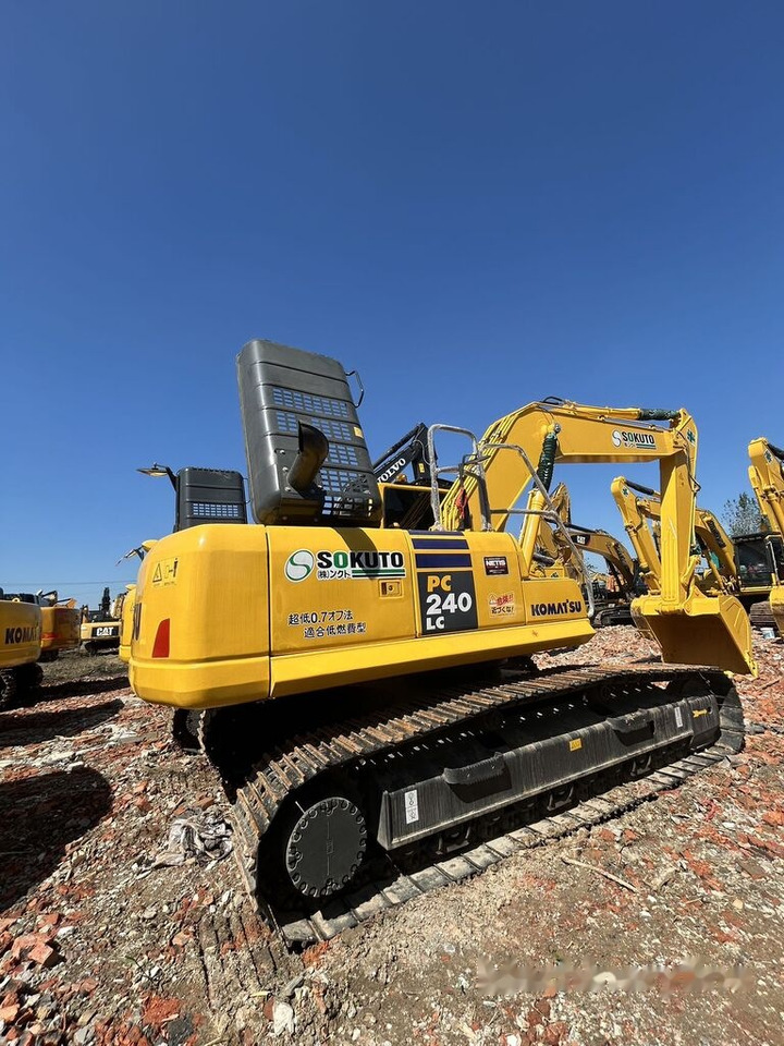 Komatsu PC240LC - Верижен багер: снимка 5 Komatsu PC240LC - Верижен багер: снимка 5