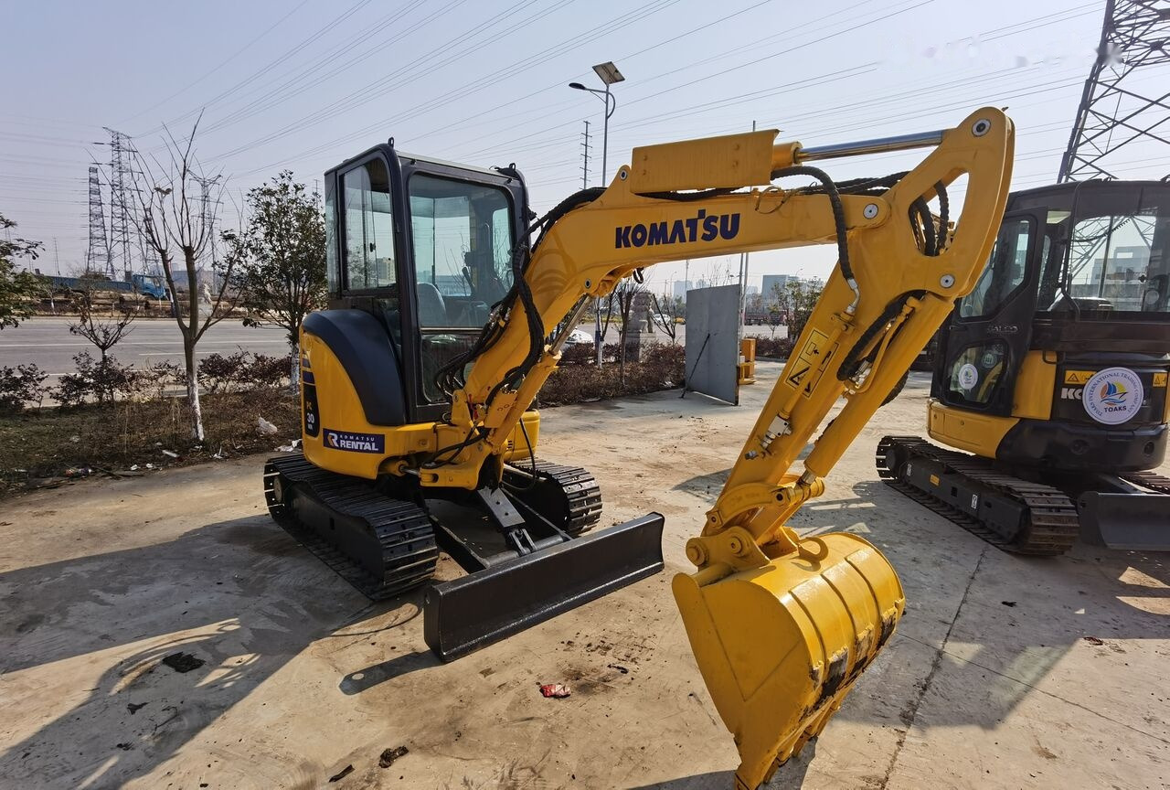 Komatsu PC30MR - Мини багер: снимка 4 Komatsu PC30MR - Мини багер: снимка 4