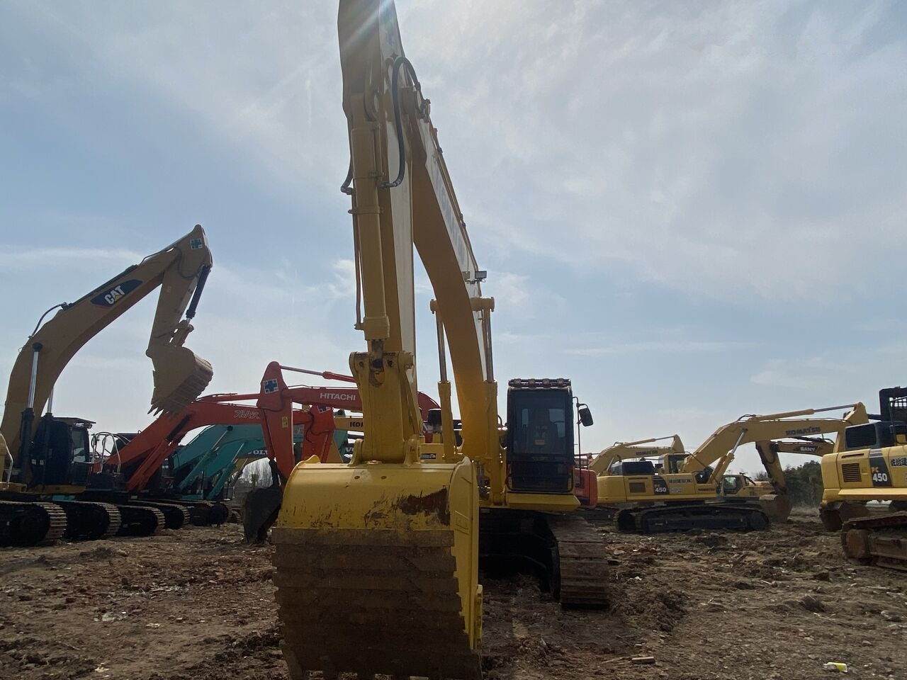 Komatsu PC350 - Верижен багер: снимка 4 Komatsu PC350 - Верижен багер: снимка 4