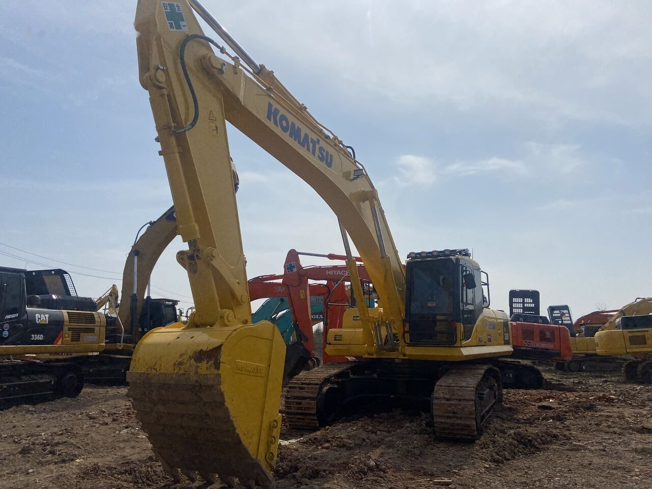 Komatsu PC350 - Верижен багер: снимка 1 Komatsu PC350 - Верижен багер: снимка 1