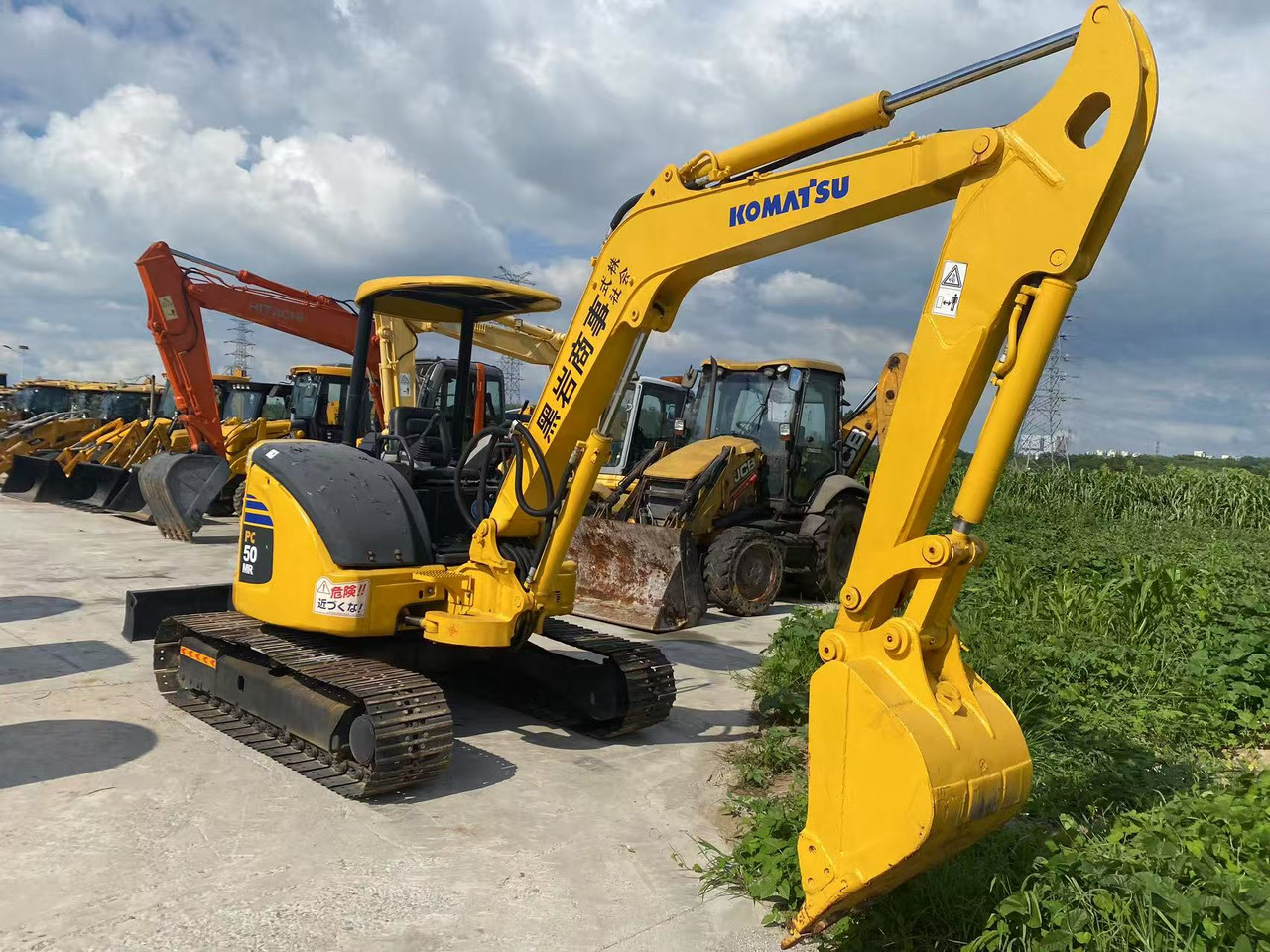 Komatsu PC50MR - Мини багер: снимка 4 Komatsu PC50MR - Мини багер: снимка 4