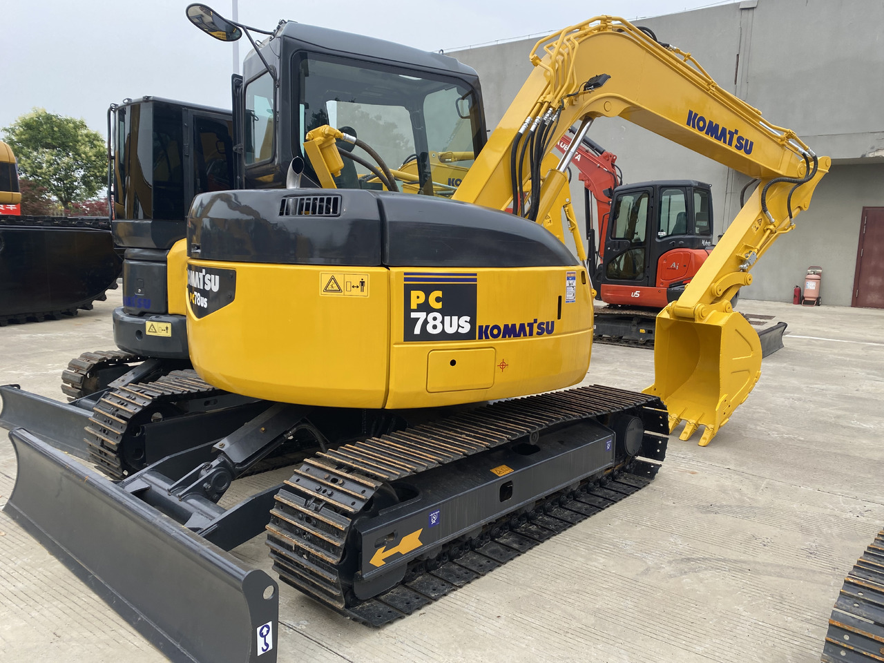 Komatsu PC78US - Мини багер: снимка 1 Komatsu PC78US - Мини багер: снимка 1