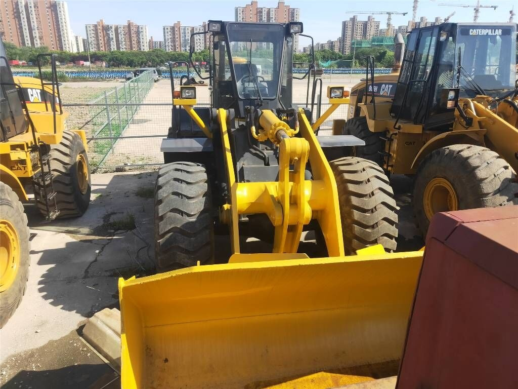 Колесен товарач Komatsu WA470: снимка 7