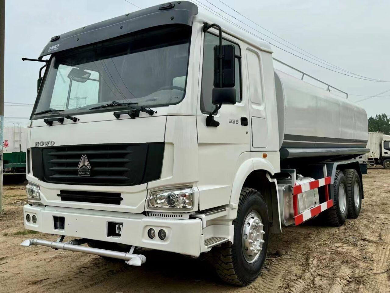 Sinotruk Howo 6*4 20cm³ - Комунална/ Специална техника: снимка 1 Sinotruk Howo 6*4 20cm³ - Комунална/ Специална техника: снимка 1