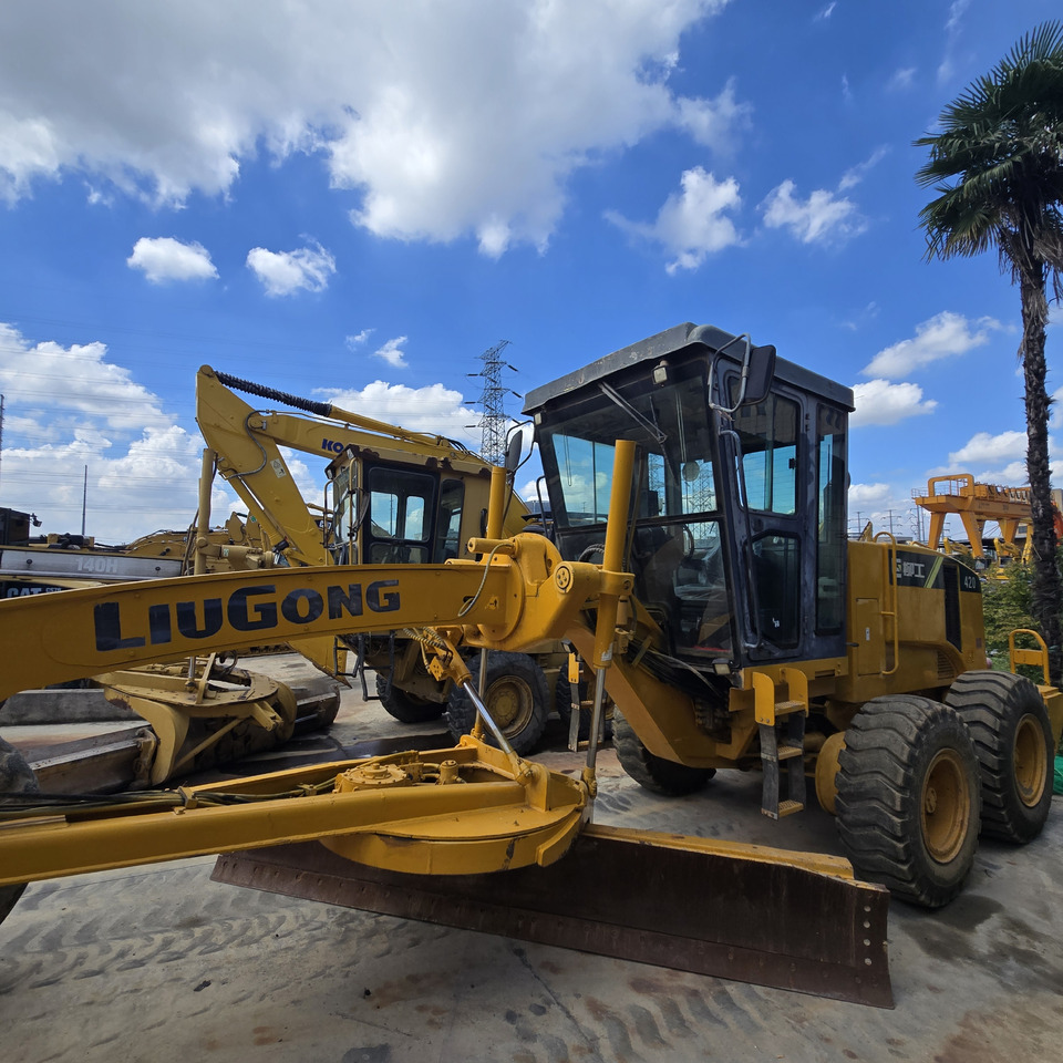 LIUGONG CLG4200 - Грейдер: снимка 2 LIUGONG CLG4200 - Грейдер: снимка 2