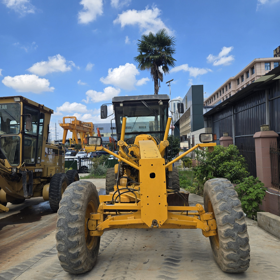 LIUGONG CLG4200 - Грейдер: снимка 3 LIUGONG CLG4200 - Грейдер: снимка 3