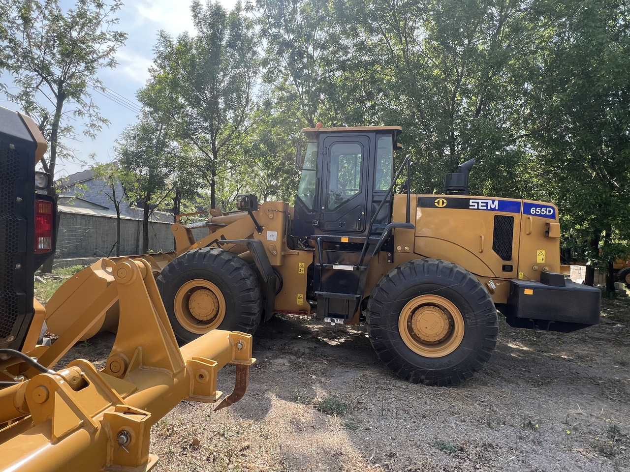 SEM SEM655D - Колесен товарач: снимка 2 SEM SEM655D - Колесен товарач: снимка 2