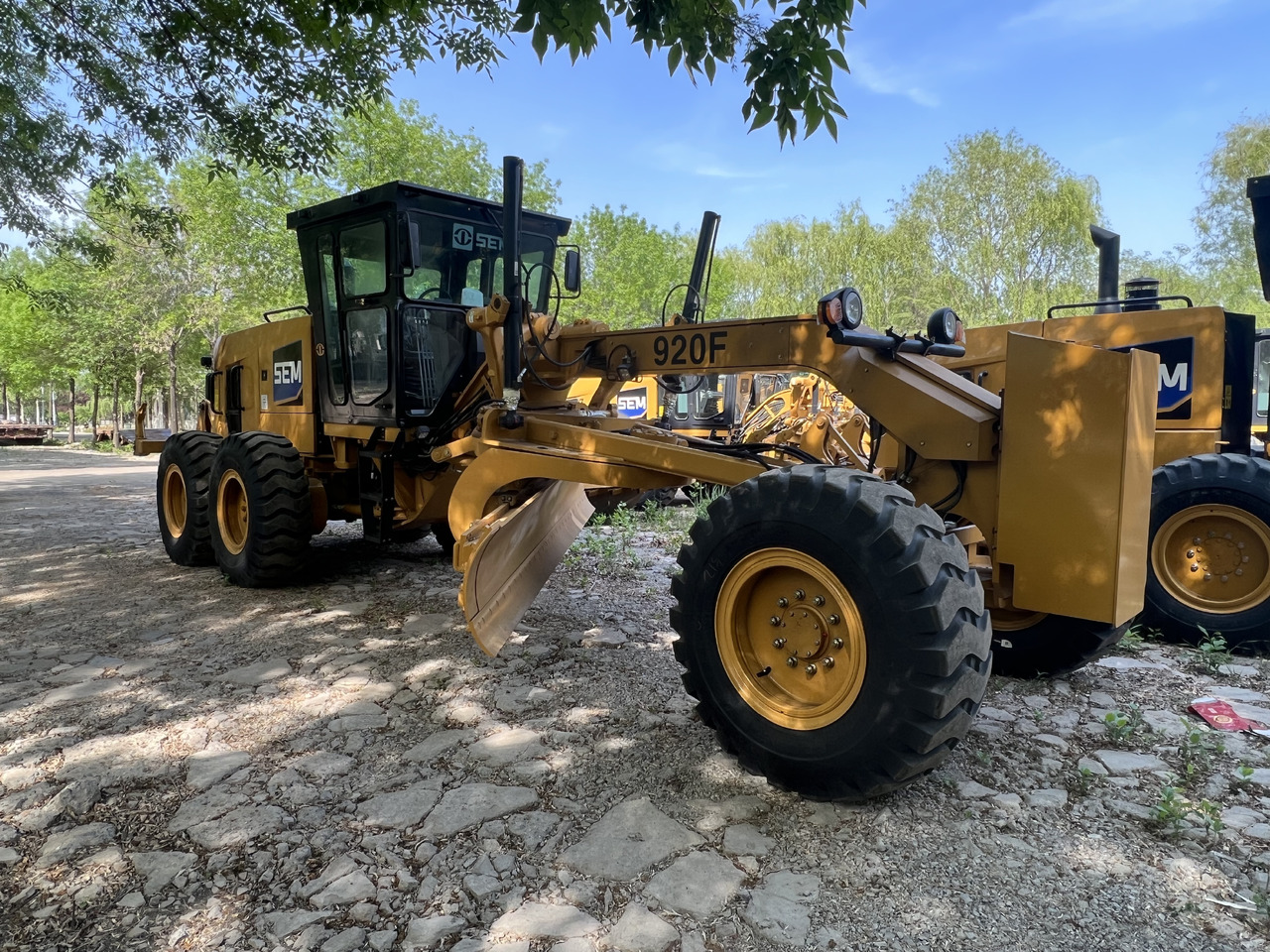 SEM SEM920F - Грейдер: снимка 1 SEM SEM920F - Грейдер: снимка 1