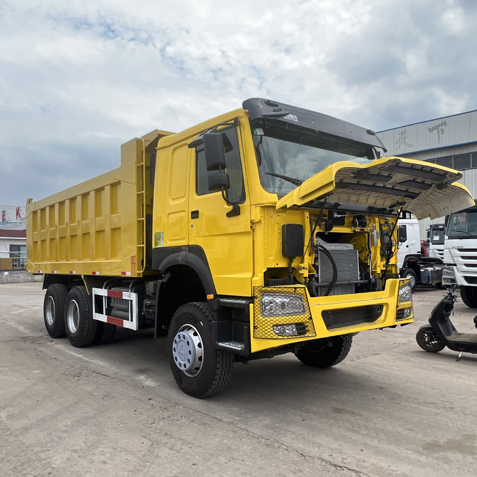 SINOTRUK HOWO 6x4 - Самосвал камион: снимка 2 SINOTRUK HOWO 6x4 - Самосвал камион: снимка 2