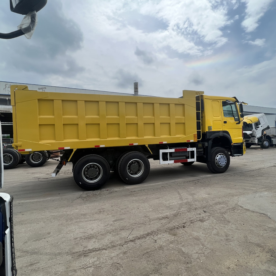 SINOTRUK HOWO 6x4 - Самосвал камион: снимка 5 SINOTRUK HOWO 6x4 - Самосвал камион: снимка 5