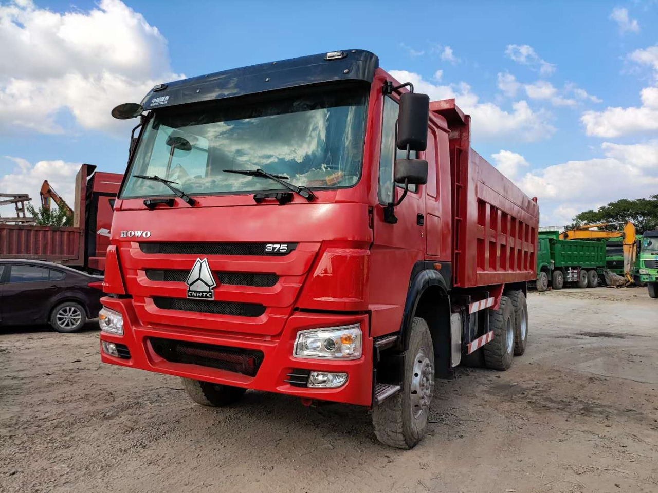 SINOTRUK HOWO 6x4 - Самосвал камион: снимка 1 SINOTRUK HOWO 6x4 - Самосвал камион: снимка 1