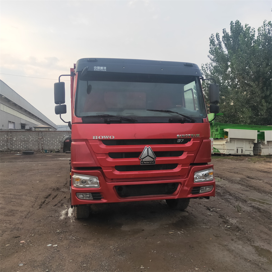SINOTRUK HOWO - Самосвал камион: снимка 1 SINOTRUK HOWO - Самосвал камион: снимка 1