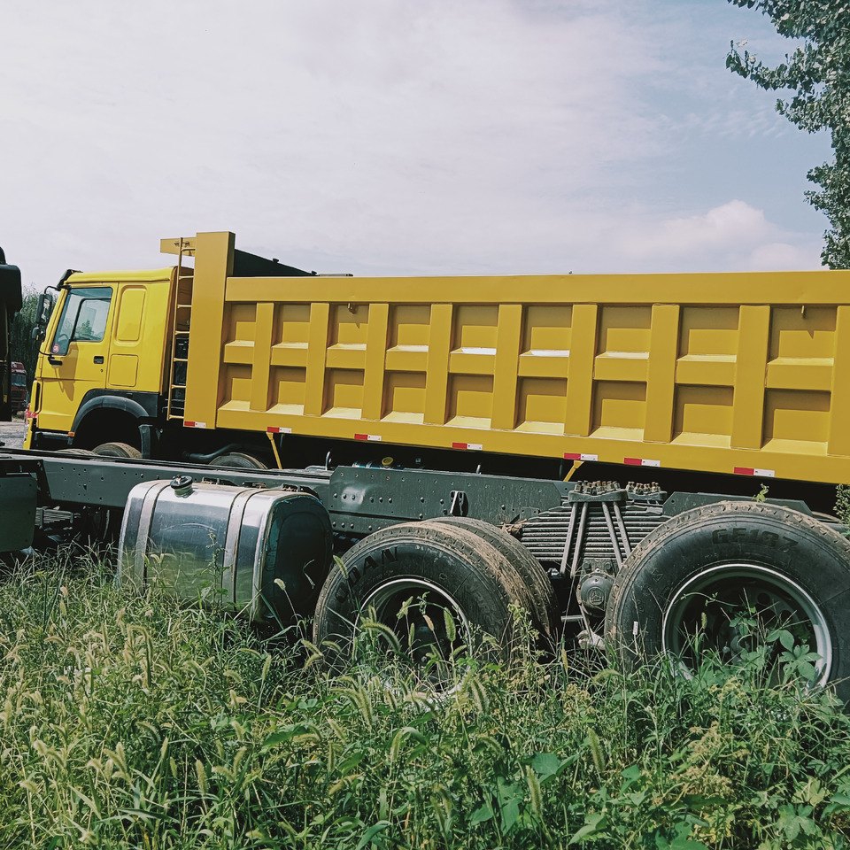 SINOTRUK HOWO - Самосвал камион: снимка 5 SINOTRUK HOWO - Самосвал камион: снимка 5