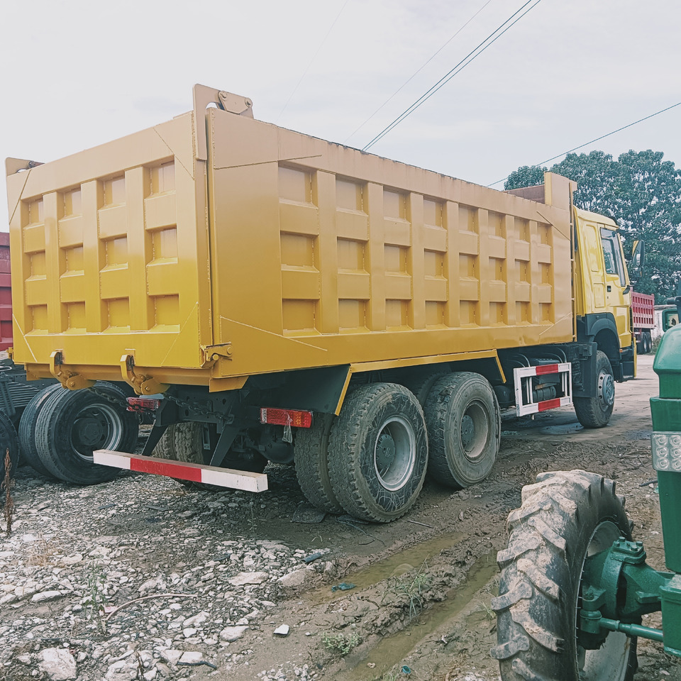 SINOTRUK HOWO - Самосвал камион: снимка 4 SINOTRUK HOWO - Самосвал камион: снимка 4