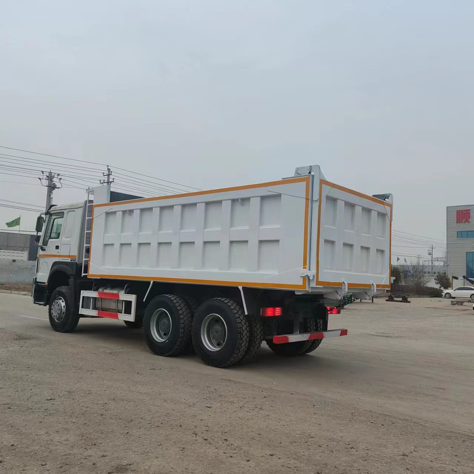 Самосвал камион SINOTRUK HOWO: снимка 7