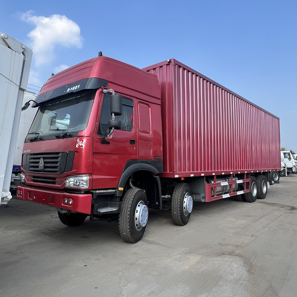 SINOTRUK HOWO - Камион фургон: снимка 1 SINOTRUK HOWO - Камион фургон: снимка 1
