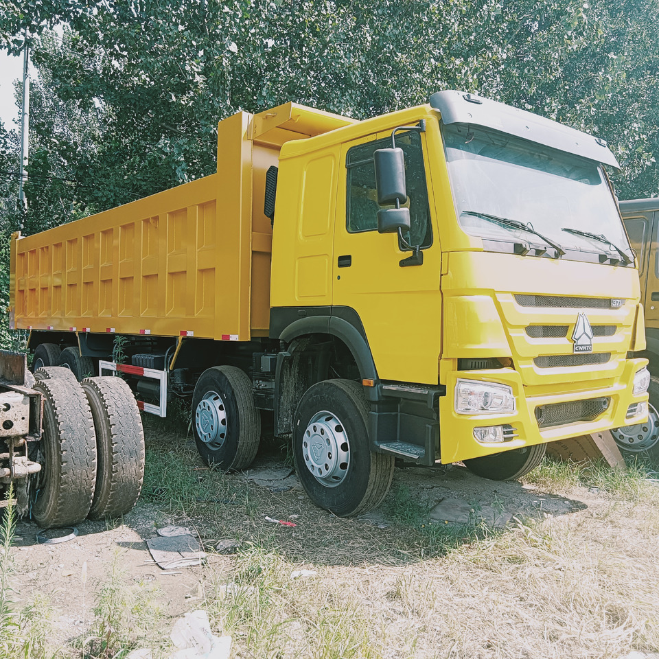 SINOTRUK HOWO - Самосвал камион: снимка 2 SINOTRUK HOWO - Самосвал камион: снимка 2