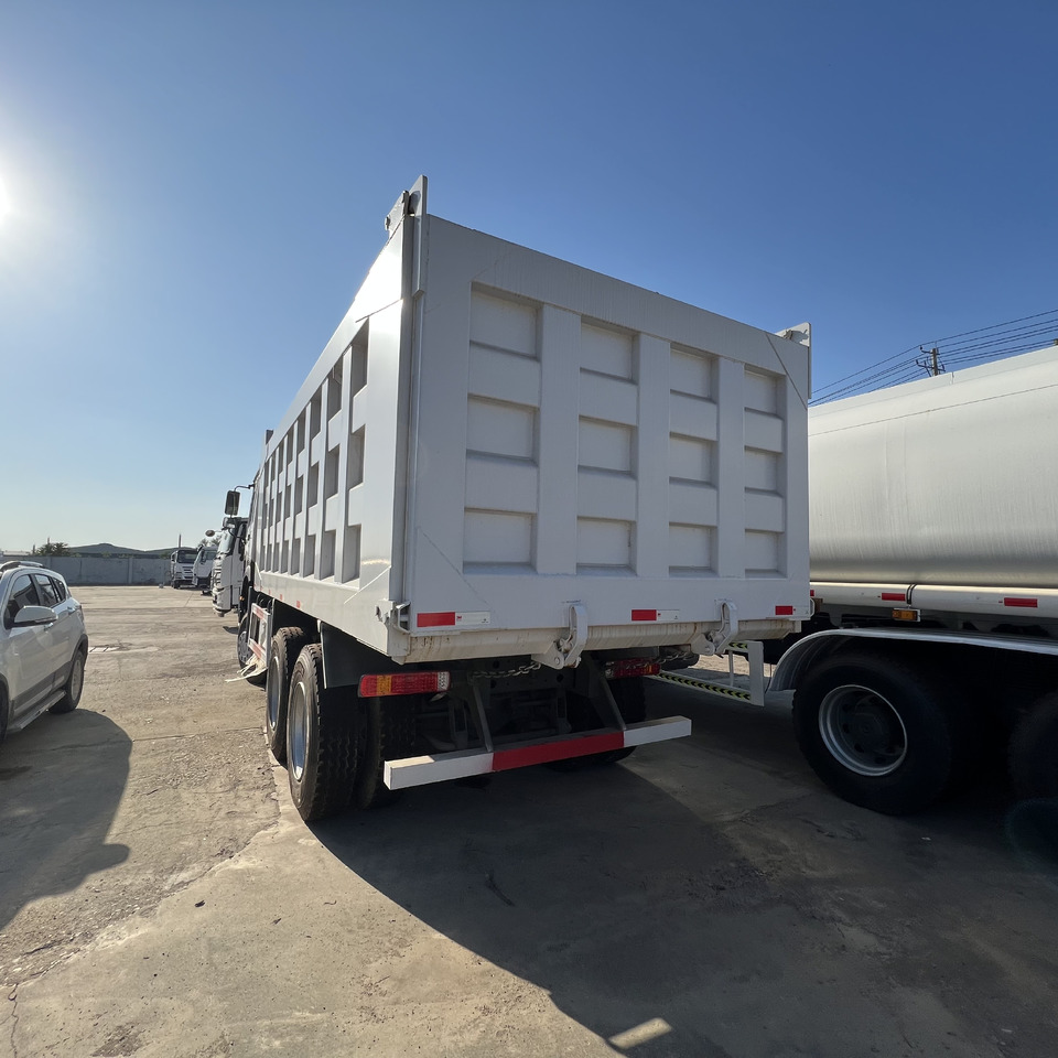 SINOTRUK HOWO - Самосвал камион: снимка 3 SINOTRUK HOWO - Самосвал камион: снимка 3