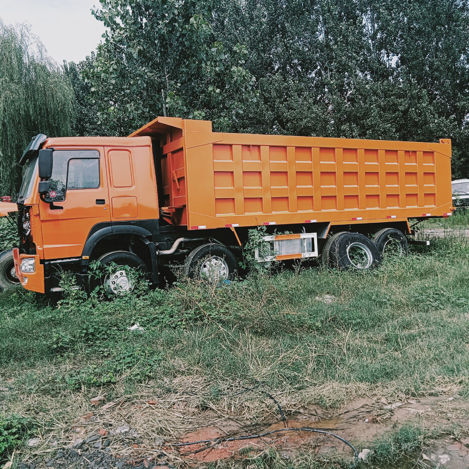 SINOTRUK HOWO - Самосвал камион: снимка 4 SINOTRUK HOWO - Самосвал камион: снимка 4