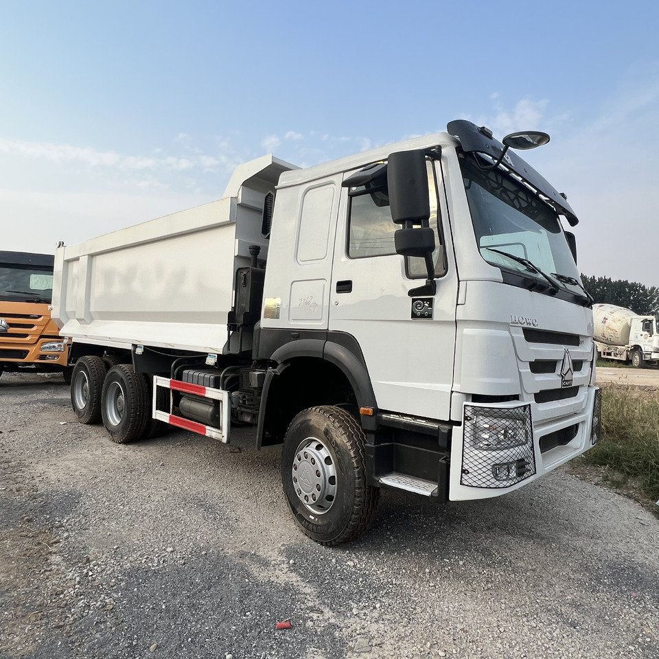 SINOTRUK HOWO - Камион фургон: снимка 5 SINOTRUK HOWO - Камион фургон: снимка 5