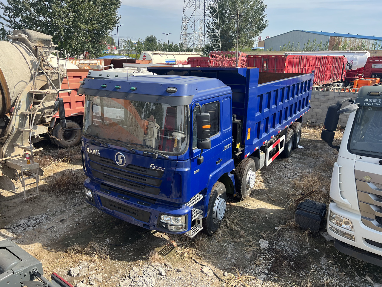 Shacman F3000 8x4 - Самосвал камион: снимка 3 Shacman F3000 8x4 - Самосвал камион: снимка 3