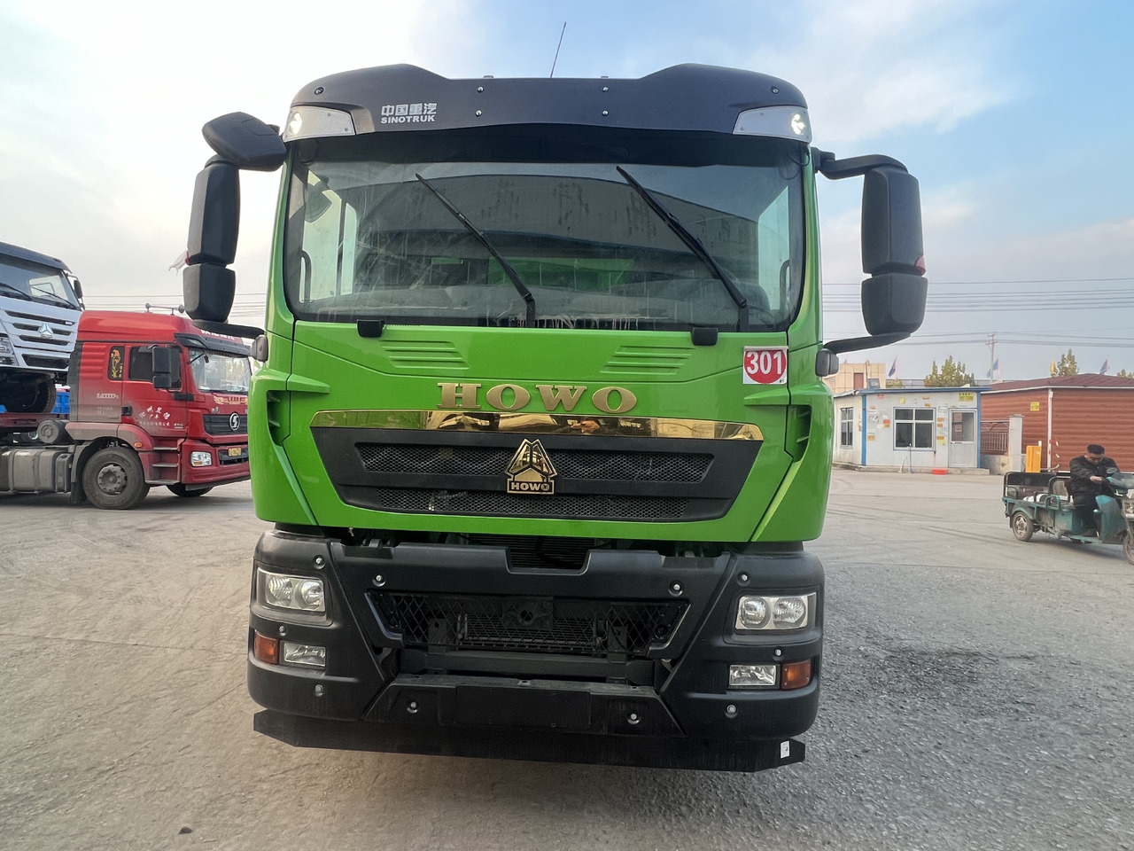 Sinotruk HOWO - Самосвал камион: снимка 1 Sinotruk HOWO - Самосвал камион: снимка 1