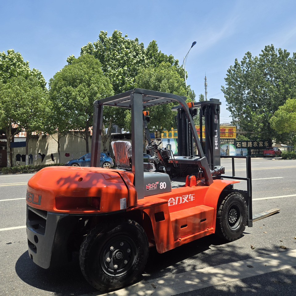 Toyota FD35 - Дизелов мотокар: снимка 5 Toyota FD35 - Дизелов мотокар: снимка 5