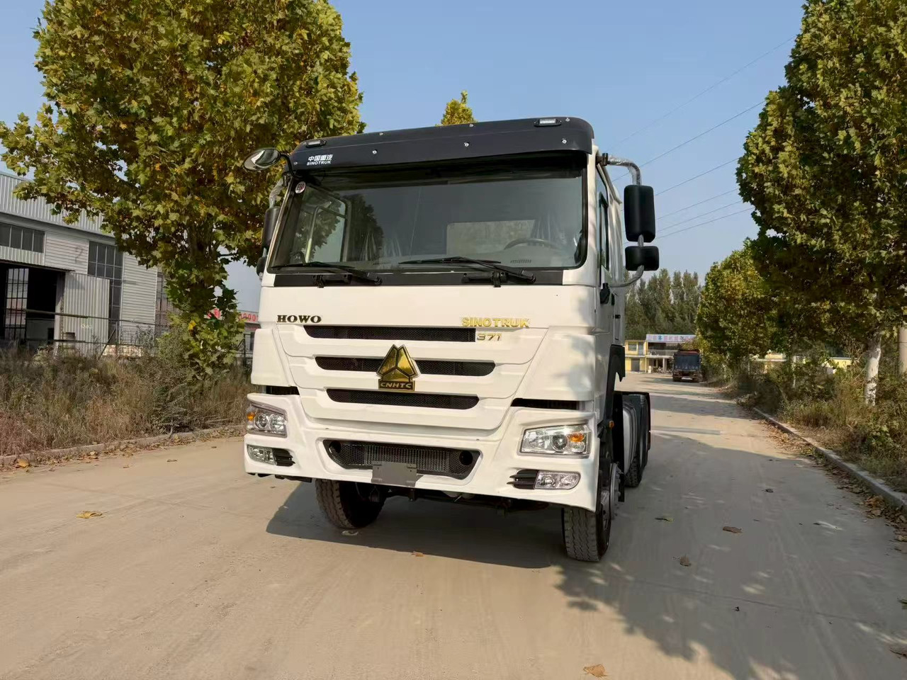 SINOTRUK HOWO tractor - Влекач: снимка 2 SINOTRUK HOWO tractor - Влекач: снимка 2