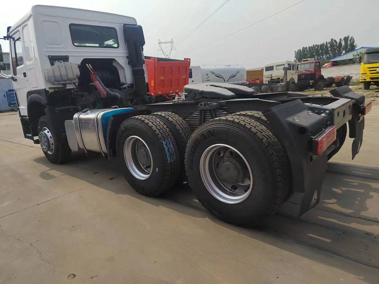 Влекач SINOTRUK HOWO trailer ead: снимка 7