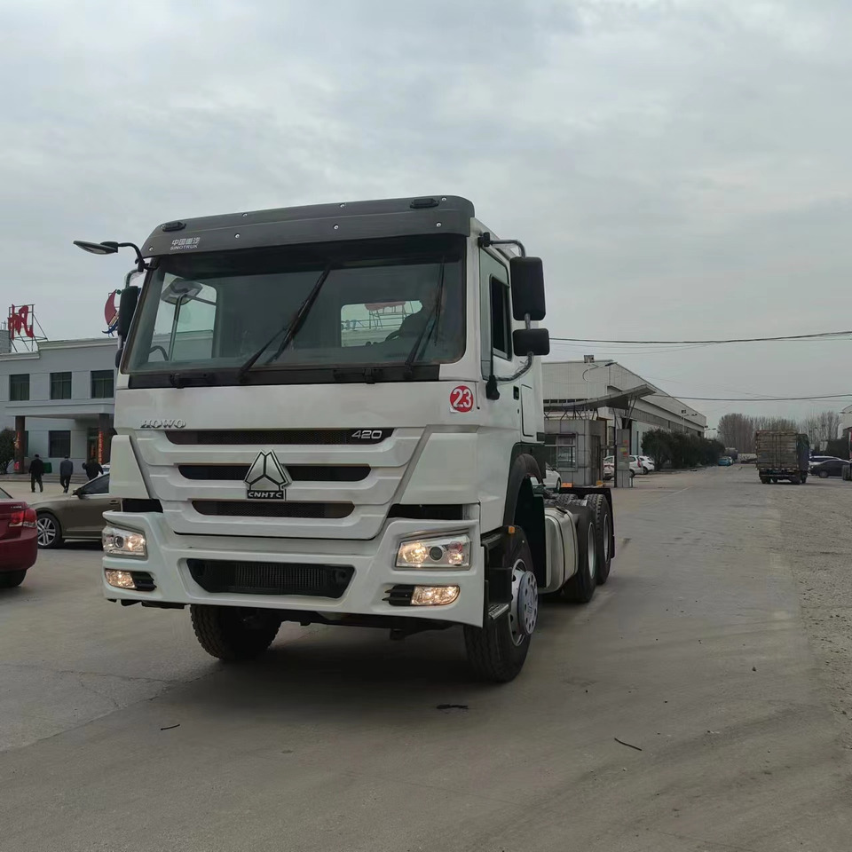 SINOTRUK HOWO trailer head - Влекач: снимка 2 SINOTRUK HOWO trailer head - Влекач: снимка 2