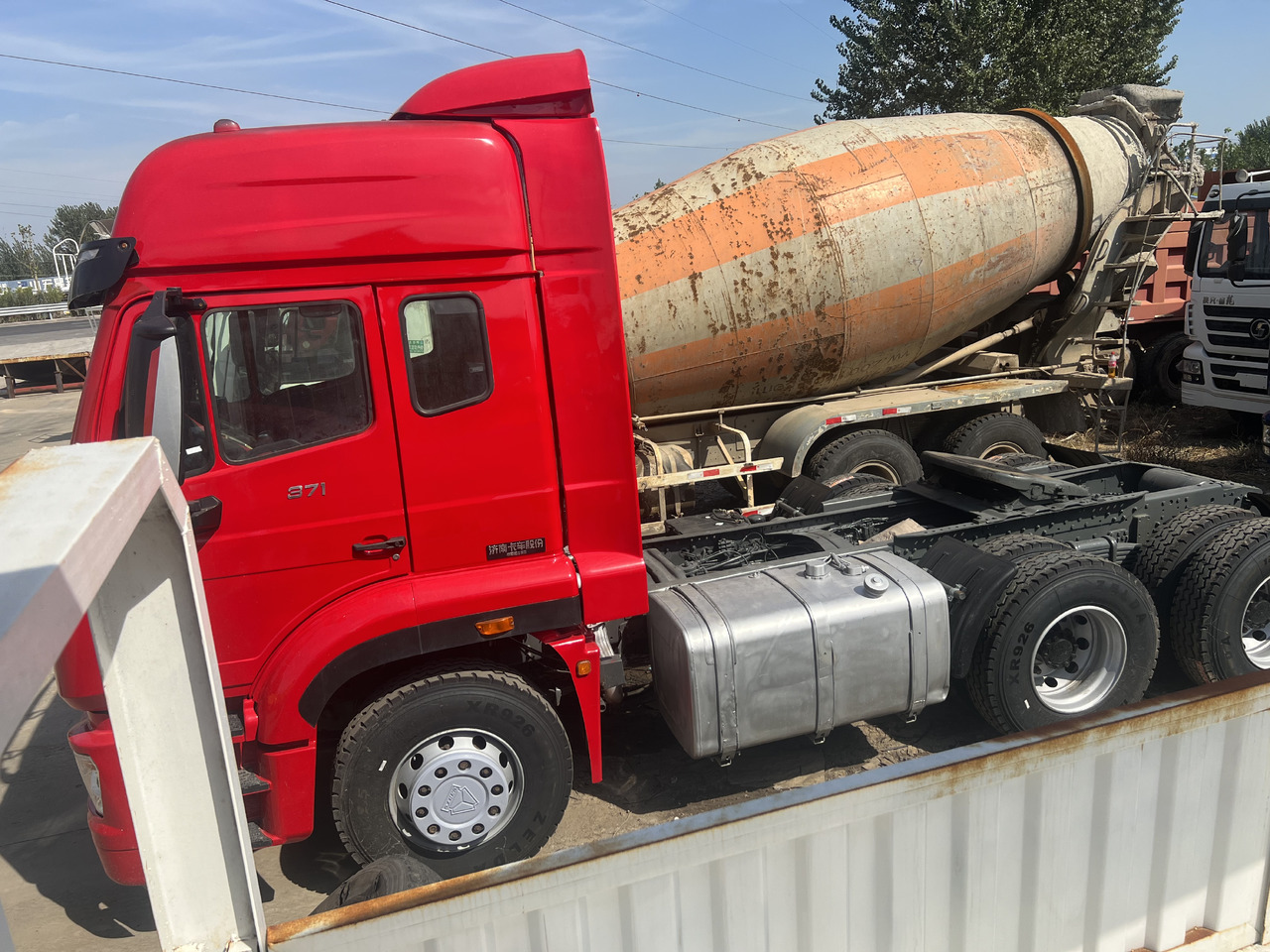 SINOTRUK HOWO trailer head - Влекач: снимка 5 SINOTRUK HOWO trailer head - Влекач: снимка 5