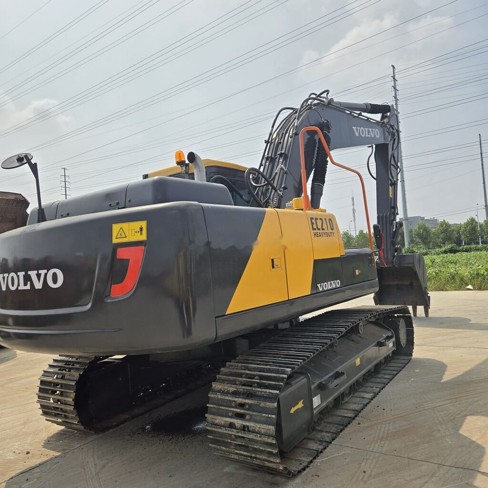 Volvo EC210D - Верижен багер: снимка 5 Volvo EC210D - Верижен багер: снимка 5