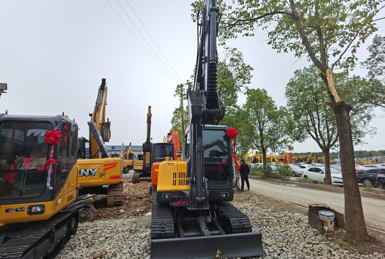 Volvo EC60D - Мини багер: снимка 5 Volvo EC60D - Мини багер: снимка 5