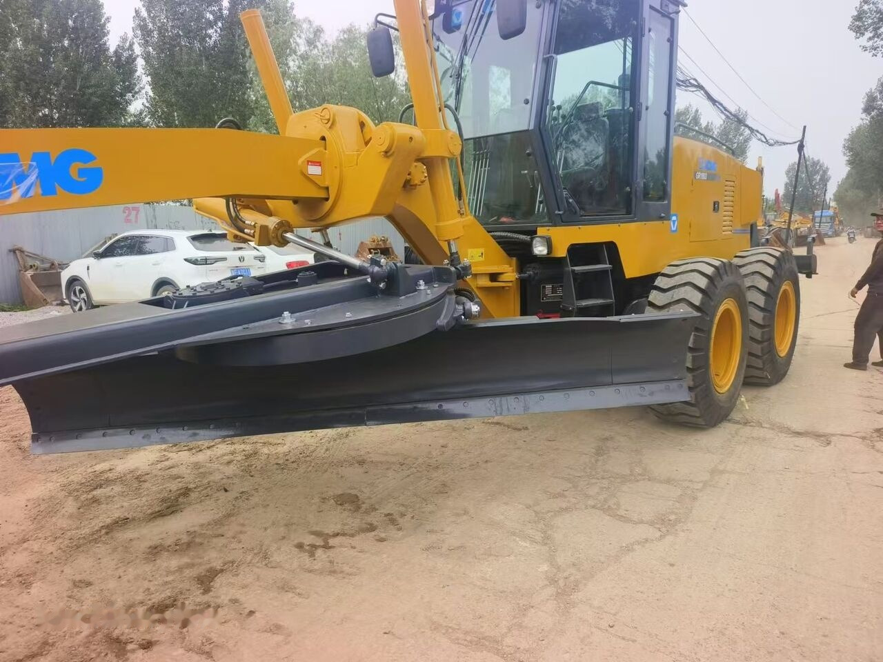 XCMG GR1803 - Грейдер: снимка 3 XCMG GR1803 - Грейдер: снимка 3